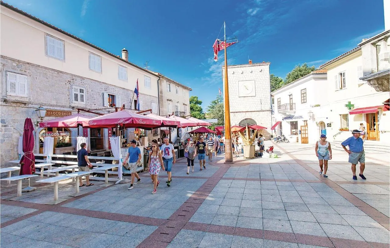 Awesome Apartment In Pinezici With Wifi Croatia