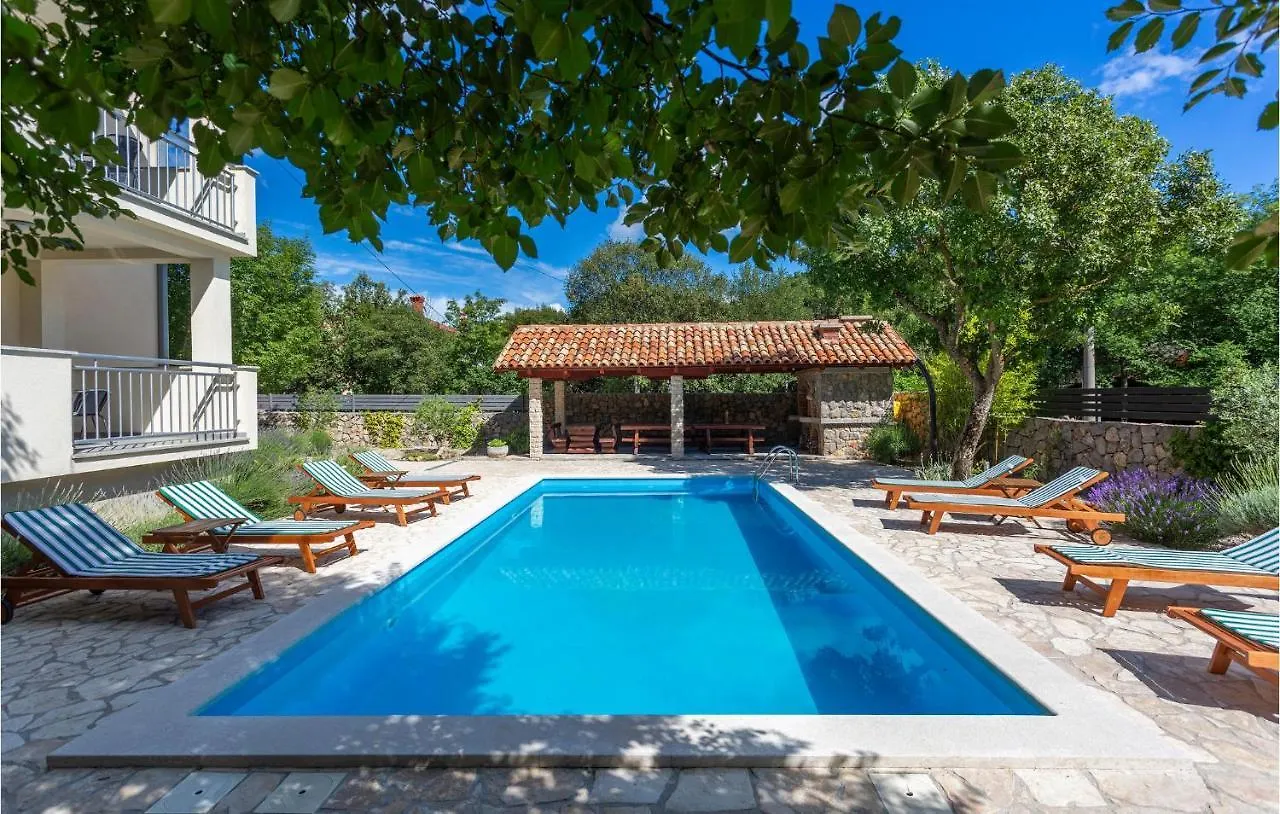Awesome Apartment In Pinezici With Wifi 0*, Pinezici (Krk) Croatia